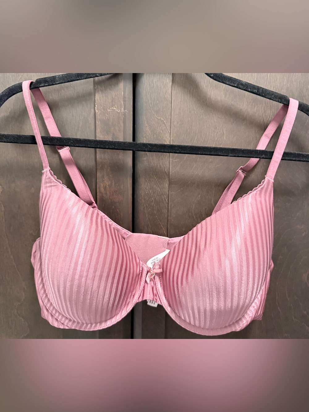 Victoria’s Secret Body by Victoria Perfect Coverage Striped Padded Underwire Bra